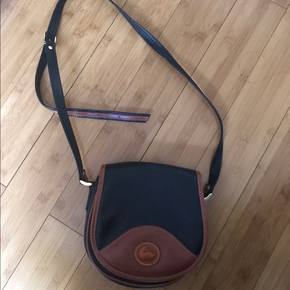 Vintage Dooney and Bourke bag